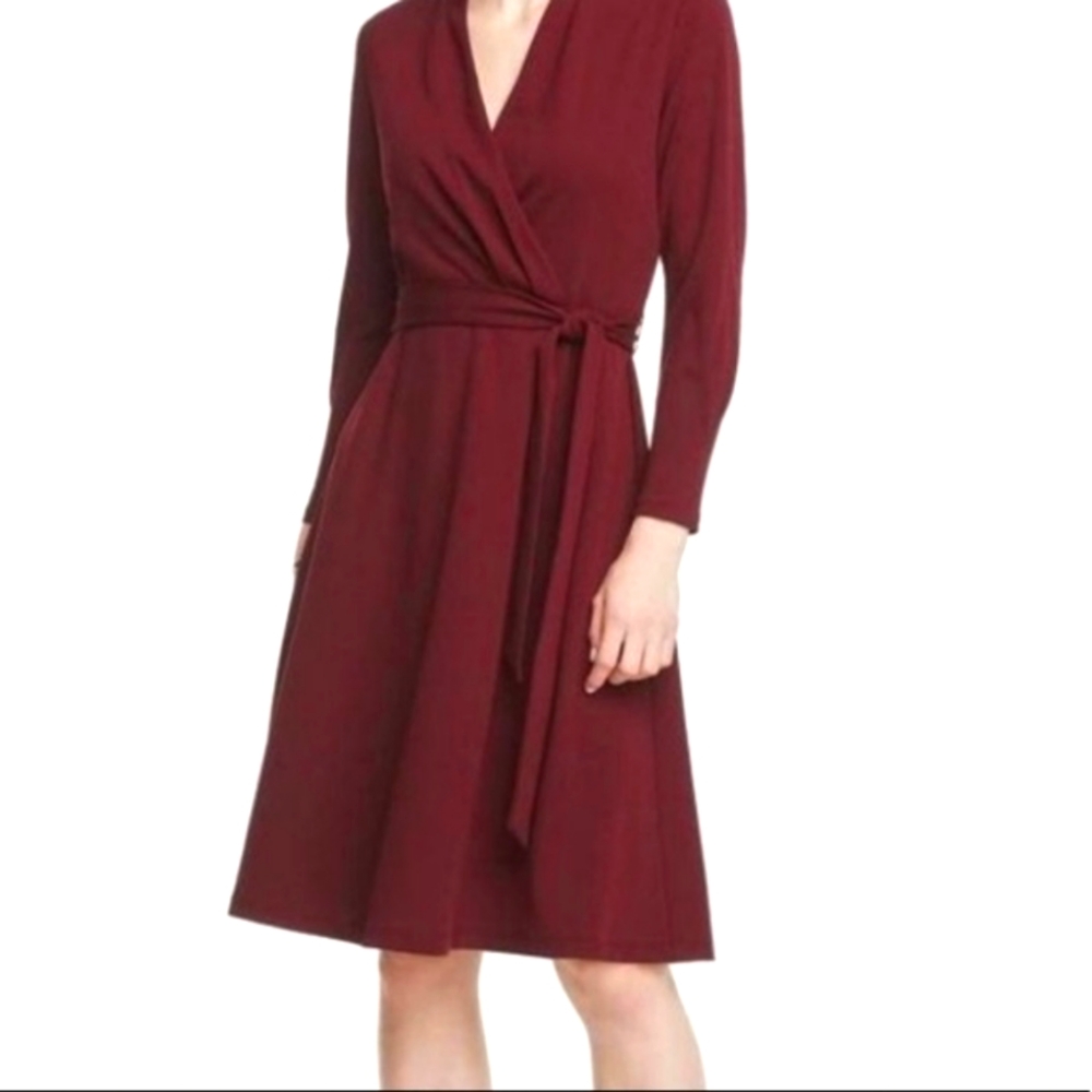 LIKE NEW, ANN TAYLOR Factory Petite Midi Dress in EXCELLENT Condition